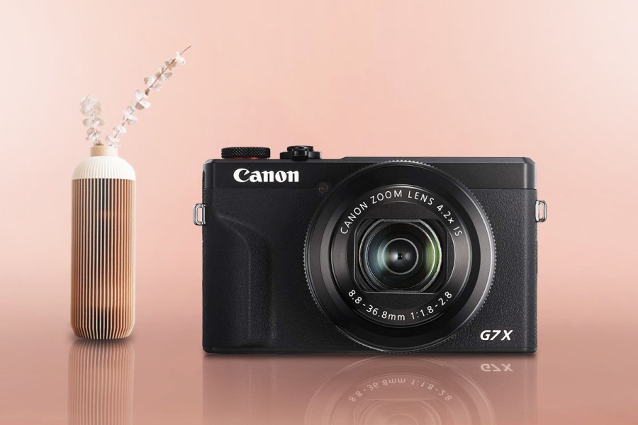 Canon PowerShot G7X Mark III 1
