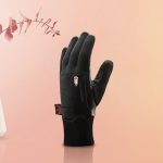 The Best Gloves For Photography (6 Picks Reviewed)